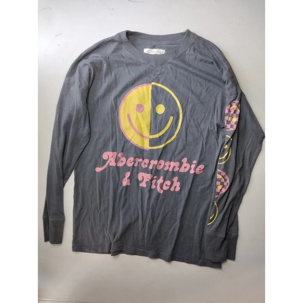 Abercrombie Kids Grey‎ Smiley Face Graphic Long Sleeve Tee Shirt Size 15/16